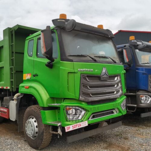 Camion benne Sinotruk Hohan E7 E7g HOWO N Nouvelle cabine 6X4 20cbm